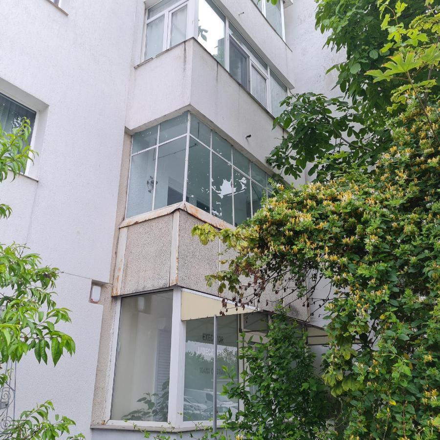 Apartament 2 Camere - Pitesti / 2-Rooms Apartment - Pitesti Ngoại thất bức ảnh